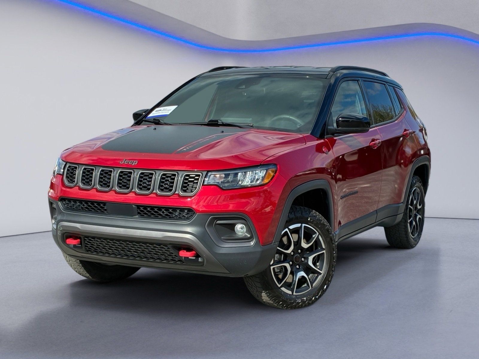 Used 2025 Jeep Compass Trailhawk AWD/4WD image 1