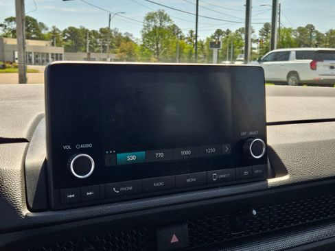 Used 2024 Honda CR-V EX image 18