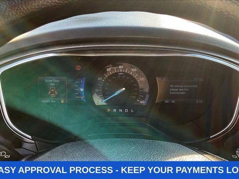 Used 2019 Ford Fusion SE FWD image 16