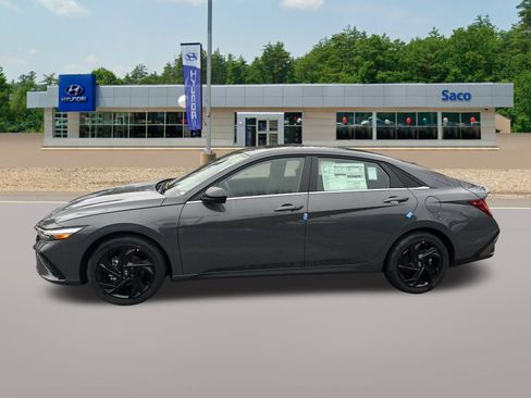 New 2026 Hyundai Elantra SEL Sport Premium FWD image 6