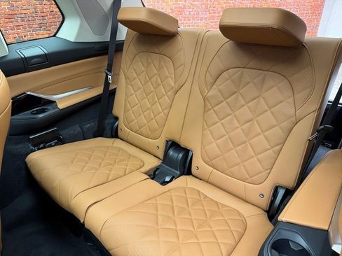 New 2026 BMW X7 xDrive40i image 26
