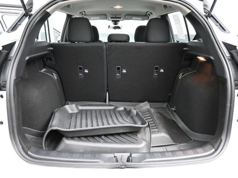 Used 2024 Nissan Kicks SR FWD image 16