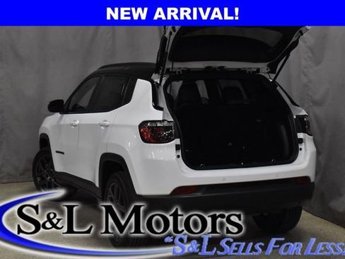 New 2026 Jeep Compass Limited w/ Sun, Sound & Navigation Group image 33