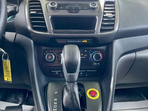 Used 2020 Ford Transit Connect XL image 18