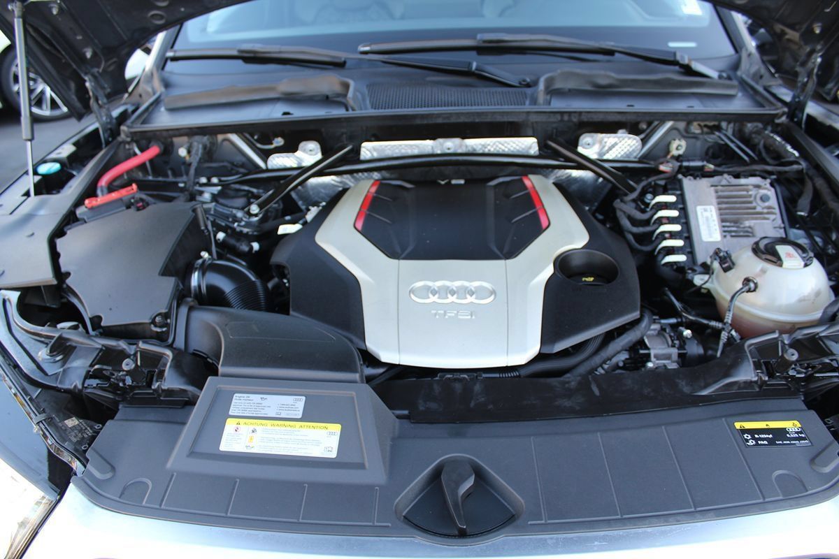 Used 2018 Audi SQ5 Premium Plus AWD/4WD image 36