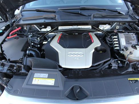 Used 2018 Audi SQ5 Premium Plus AWD/4WD image 36