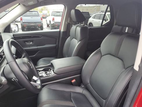 Used 2023 Honda Pilot EX-L image 17