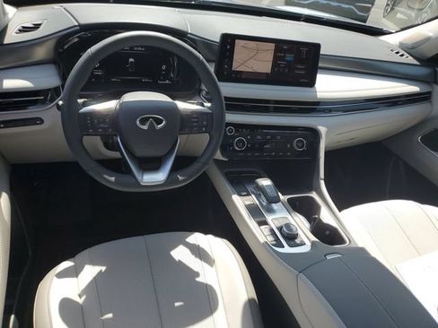 Certified 2026 INFINITI QX60 Luxe w/ Cargo Package FWD image 9