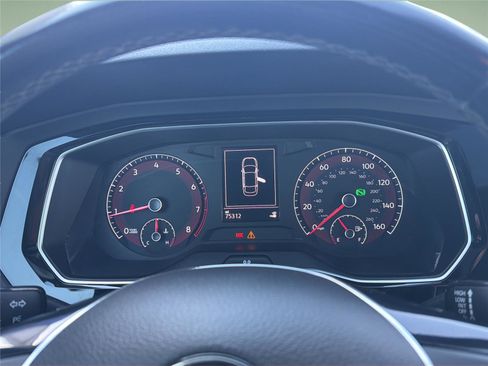Used 2020 Volkswagen Jetta R-Line w/ R-Line Cold Weather Package image 12