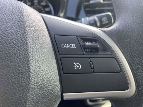 Used 2019 Mitsubishi Outlander ES image 20