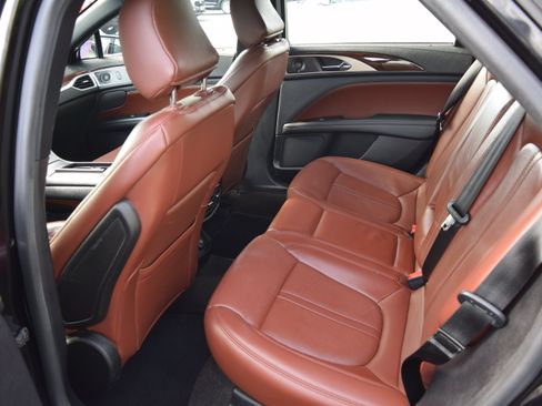 Used 2020 Lincoln MKZ Reserve AWD/4WD image 8