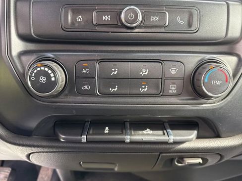 Used 2016 Chevrolet Silverado 1500 Custom w/ Custom Convenience Package image 23