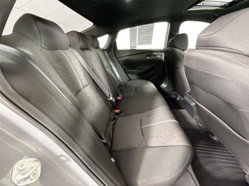 Used 2025 Honda Accord Sport image 36