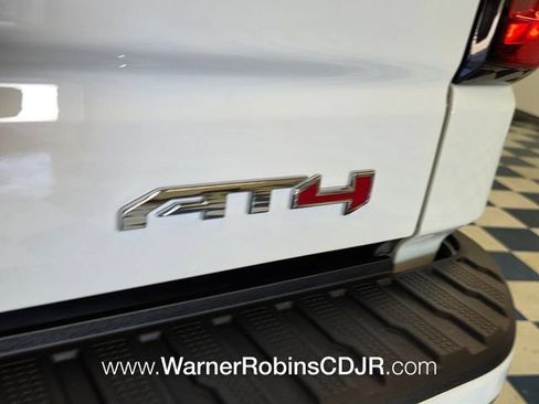 Used 2026 GMC Sierra 1500 AT4 w/ AT4 Premium Package AWD/4WD image 7