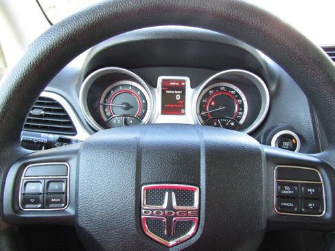 Used 2014 Dodge Journey SXT AWD/4WD image 11