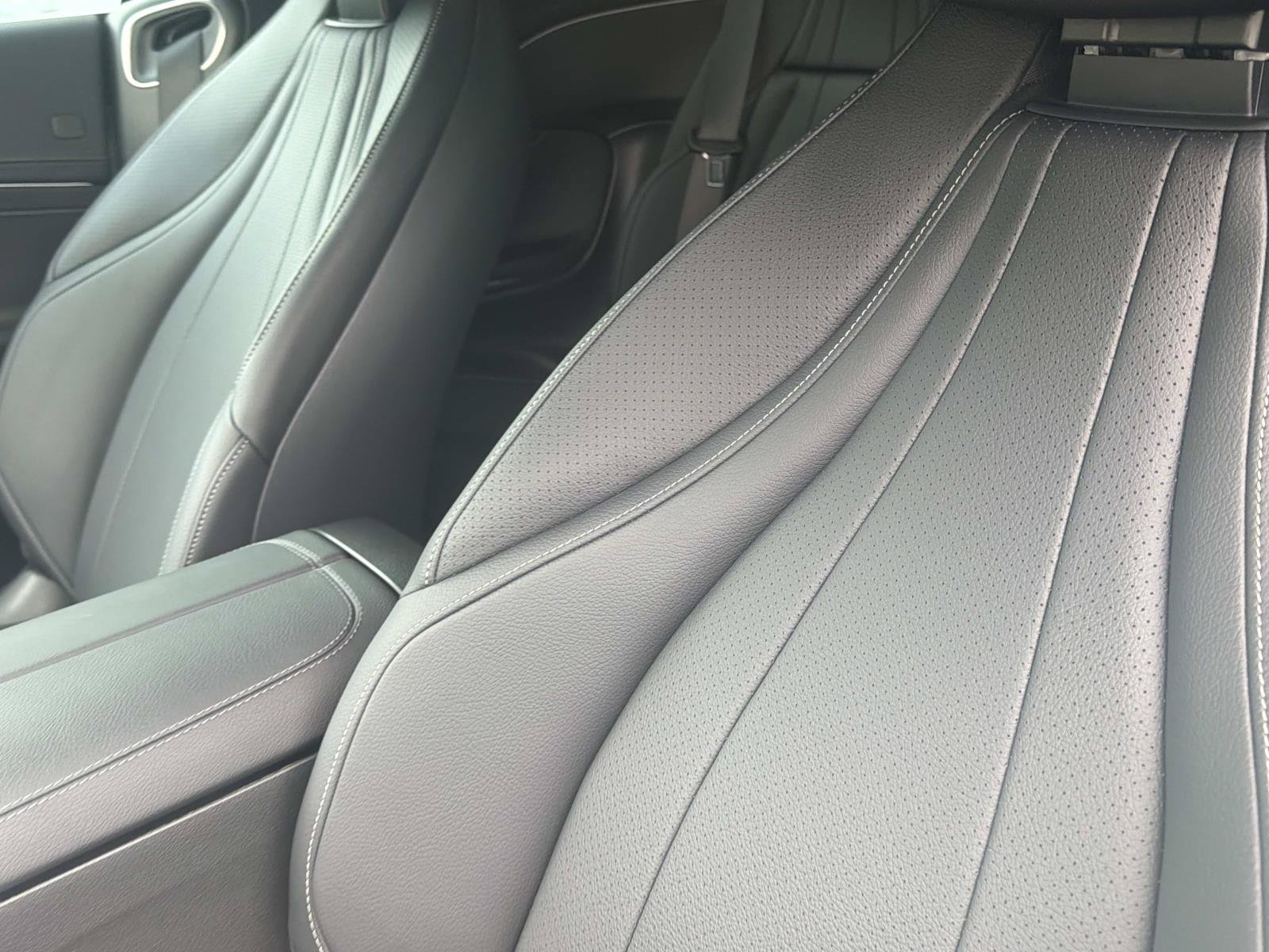 Certified 2025 Mercedes-Benz CLE 300 4MATIC Cabriolet image 14