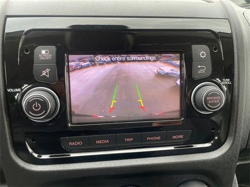 Used 2021 RAM ProMaster 2500 w/ Convenience Group image 19