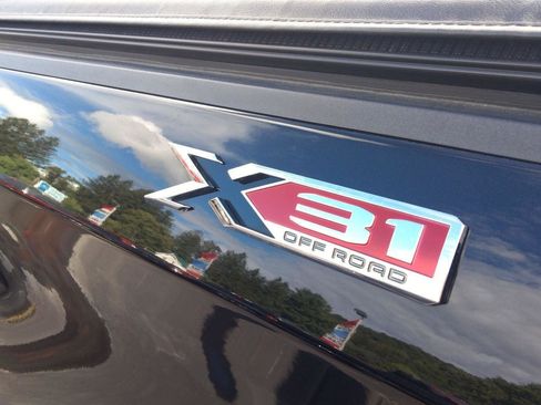 Used 2021 GMC Sierra 1500 SLT w/ SLT Premium Plus Package image 14