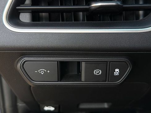 Used 2025 Kia K4 FWD image 18