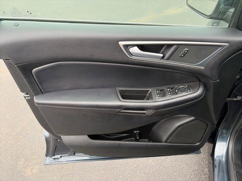 Used 2024 Ford Edge SEL w/ Convenience Package AWD/4WD image 12