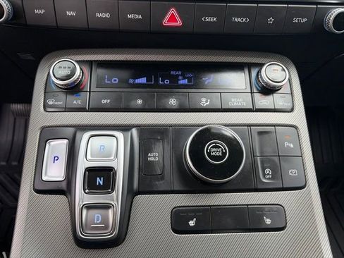 Used 2024 Hyundai Palisade SEL FWD image 15