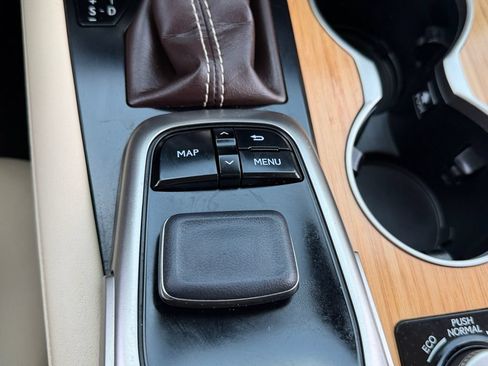 Used 2019 Lexus RX 350L AWD image 30