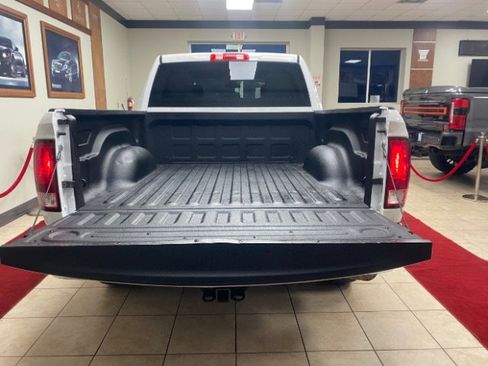 Used 2017 RAM 1500 Tradesman image 13