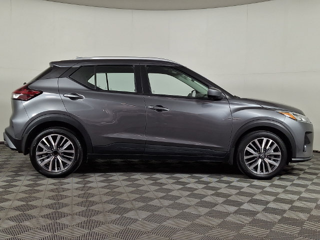 Used 2023 Nissan Kicks SV FWD image 10