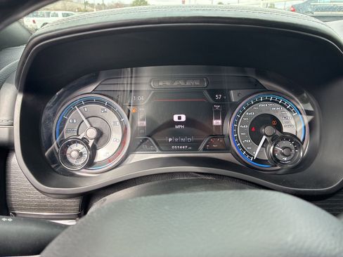 Used 2022 RAM 2500 Limited image 31