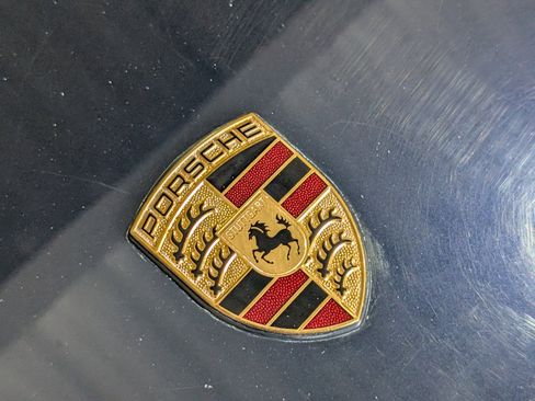 Used 2003 Porsche 911 Carrera 4 AWD/4WD image 39