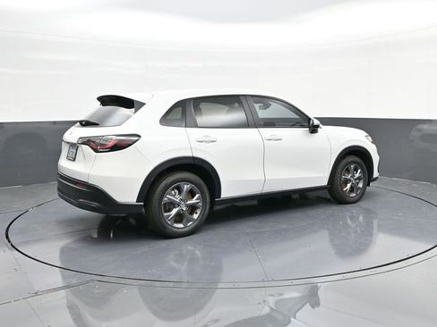 Used 2026 Honda HR-V LX image 12