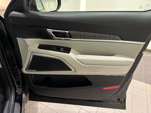New 2025 Kia Telluride EX image 25