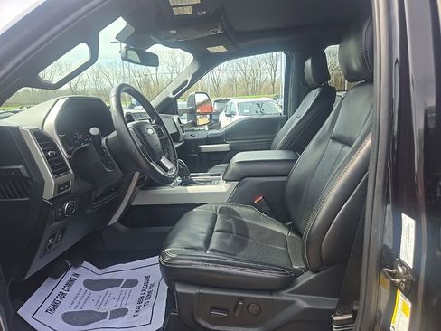 Used 2020 Ford F150 Lariat w/ Equipment Group 502A Luxury AWD/4WD image 11