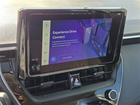 Certified 2025 Toyota Corolla LE image 21