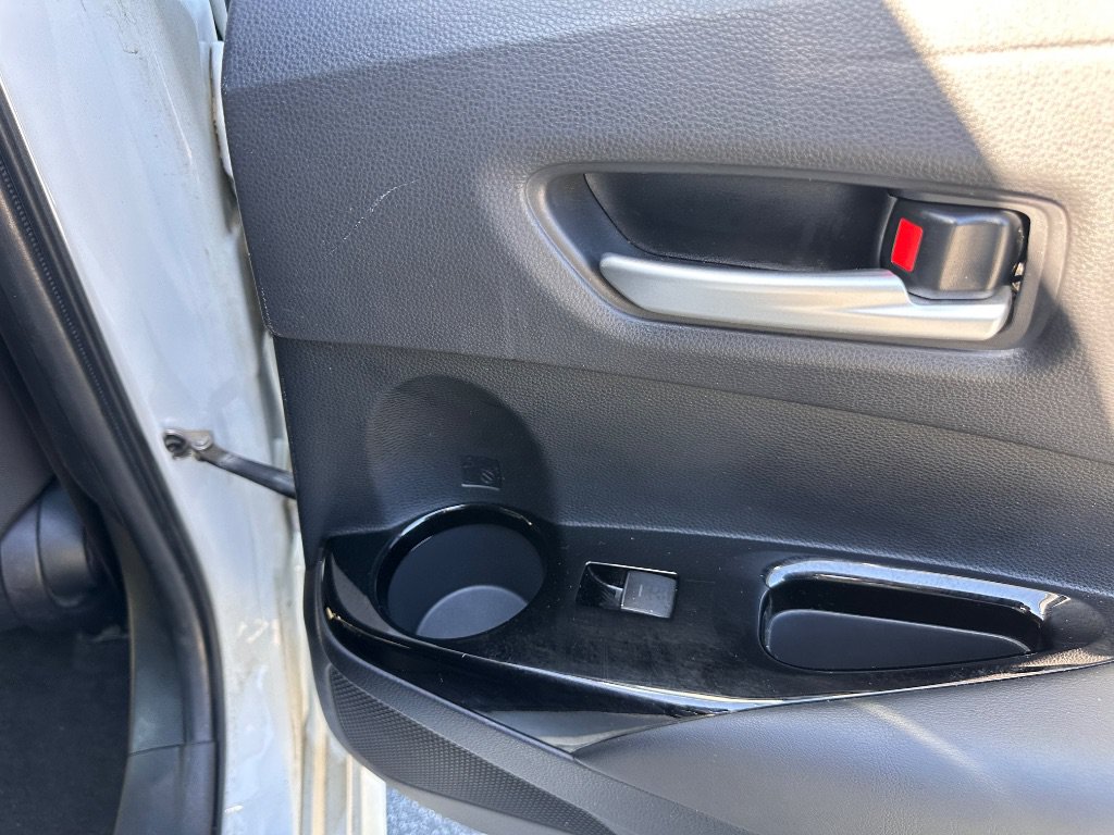 Used 2021 Toyota Corolla SE w/ Carpet Mat Package (TMS) FWD image 18