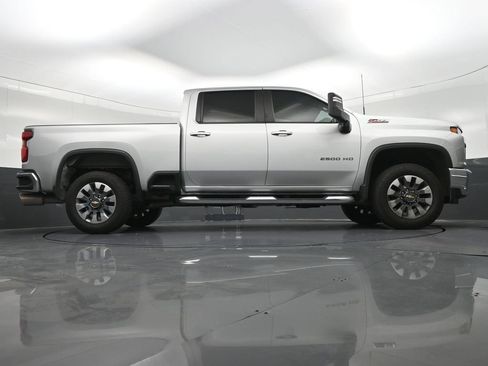 Used 2023 Chevrolet Silverado 2500 LT AWD/4WD image 28