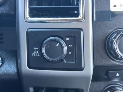 Used 2018 Ford F350 Lariat w/ Lariat Ultimate Package image 9