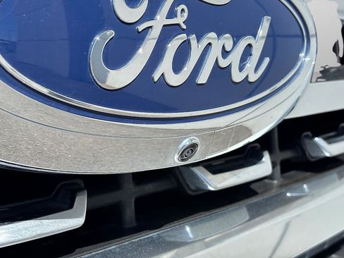 Used 2024 Ford F350 Platinum AWD/4WD image 8