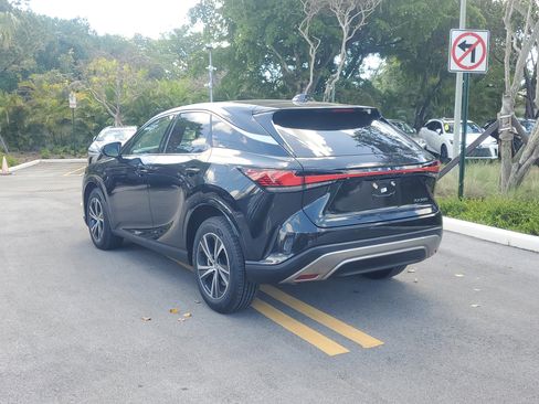 Used 2023 Lexus RX 350 FWD image 5