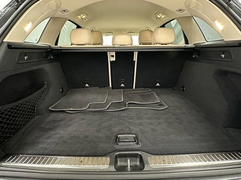 Certified 2022 Mercedes-Benz GLC 300 image 20