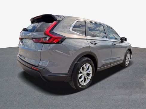 Used 2024 Honda CR-V LX image 3