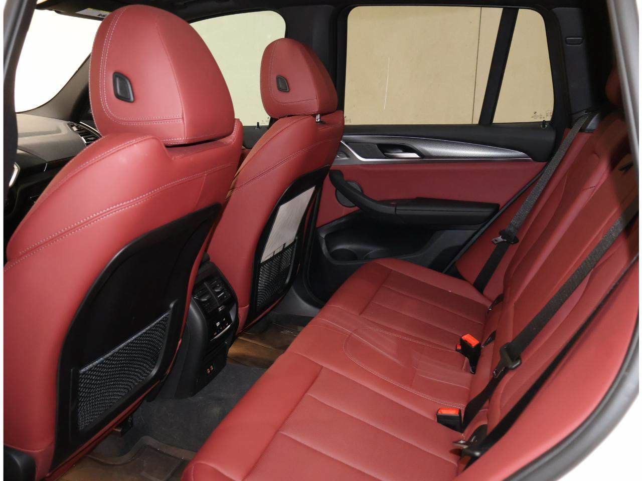 Used 2024 BMW X3 sDrive30i w/ Premium Package RWD image 14