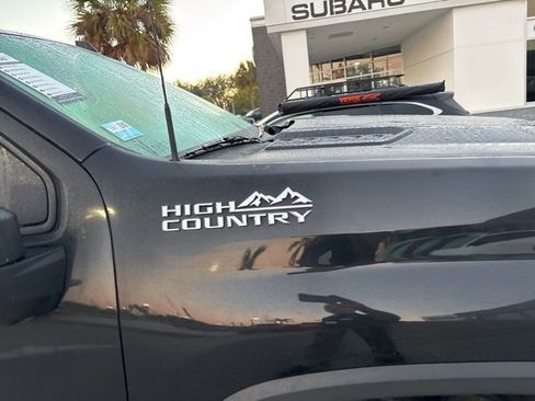 Used 2020 Chevrolet Silverado 2500 High Country image 3