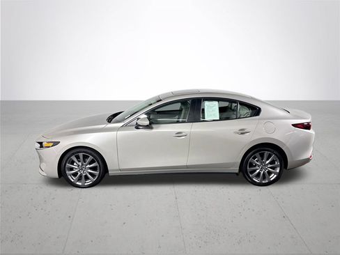Used 2024 MAZDA MAZDA3 s FWD image 9