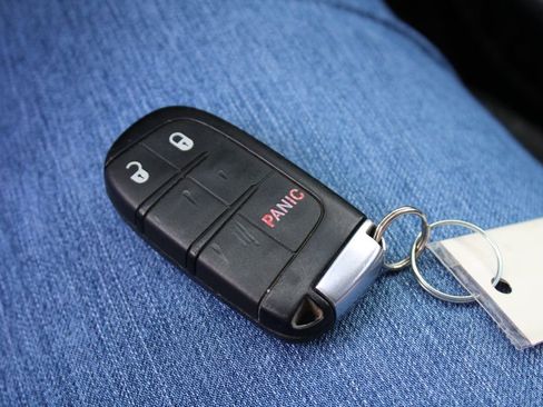 Used 2018 Dodge Journey SE w/ Connectivity Group image 11