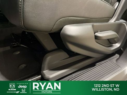 New 2026 Jeep Grand Wagoneer L Limited AWD/4WD image 65