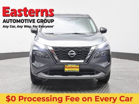 Used 2023 Nissan Rogue S AWD/4WD image 2