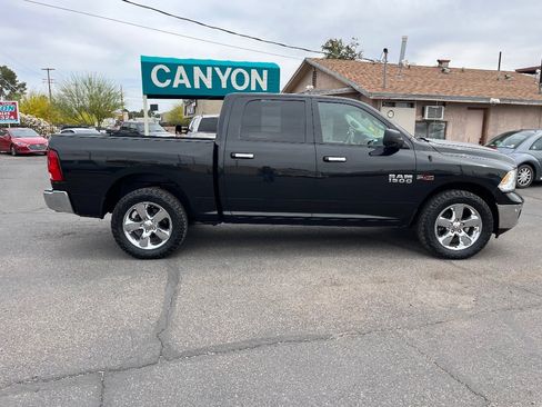 Used 2017 RAM 1500 Big Horn AWD/4WD image 3