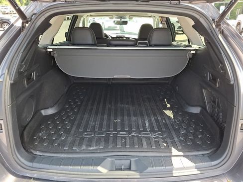 Used 2022 Subaru Outback Limited w/ Popular Package #2 AWD/4WD image 28