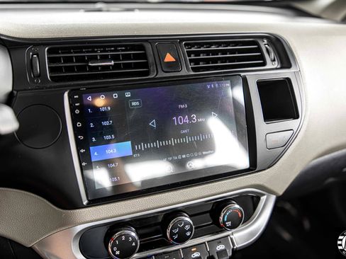 Used 2013 Kia Rio LX w/ PWR Pkg image 26